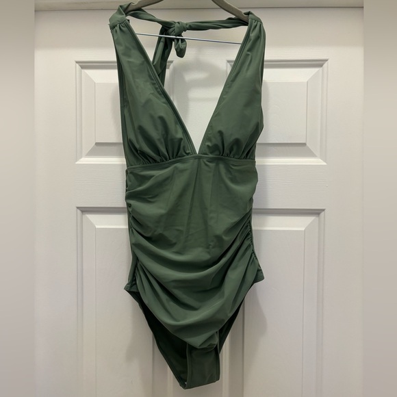 CUPSHE V-Neck Halter Top One Piece Size Small - Picture 12 of 12